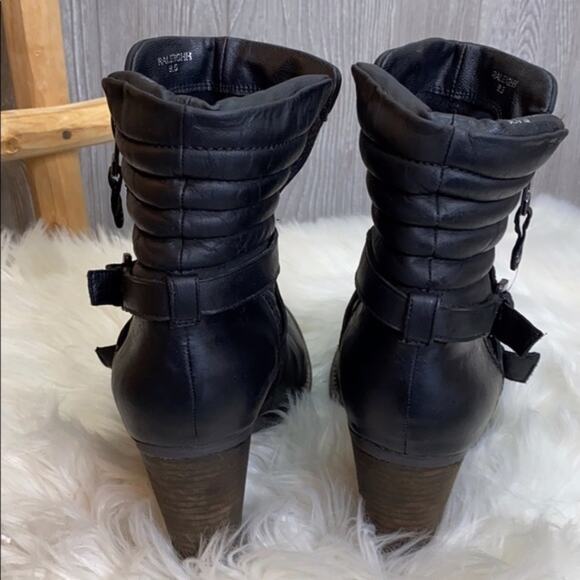 Steve Madden Black Leather Moto Raleigh Heeled Boo - Picture 6 of 7